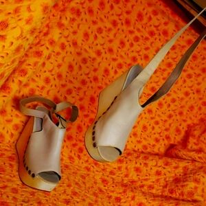 Flawless Jeffery Campbell Nueva clogs 9